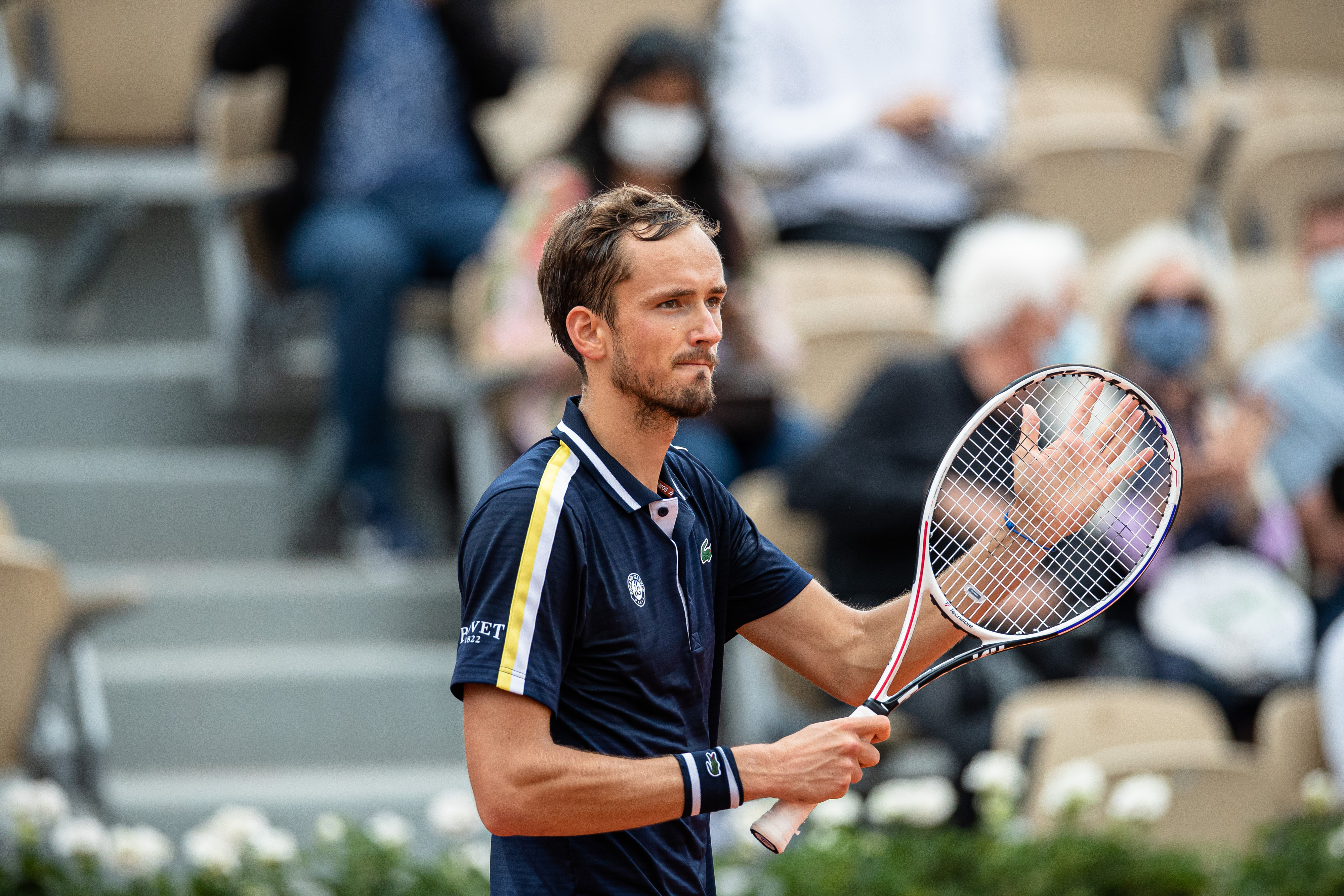 开云体育下载-温网力克法网，梅德韦杰夫高光表现