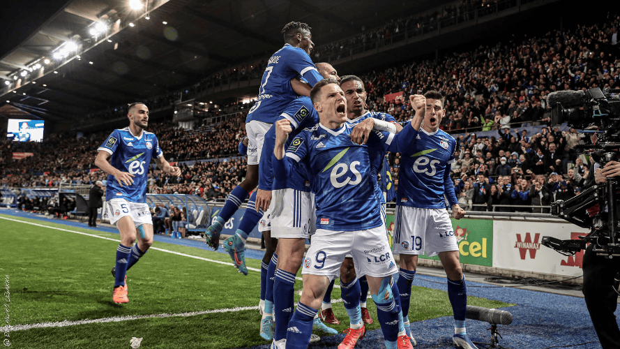 开云网页版-斯特拉斯堡主场战平，暂时难分胜负